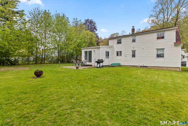 86 Bernside Drive, Bristol, CT 06010