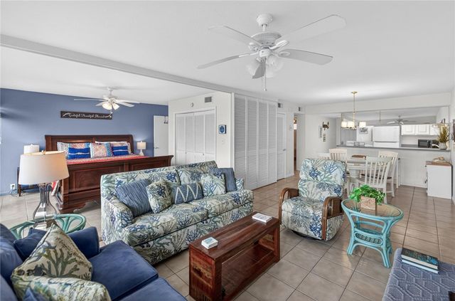 14810 Windward Dr 417, Corpus Christi, TX 78418