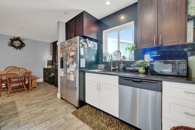 9599 SW 13th Place, Boca Raton, FL 33428