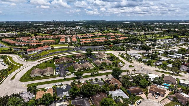 9599 SW 13th Place, Boca Raton, FL 33428