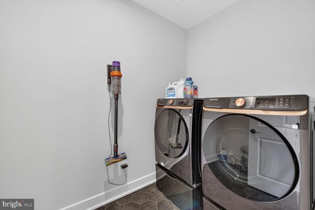 25508 GRASSY MEADOW DR, Aldie, VA 20105