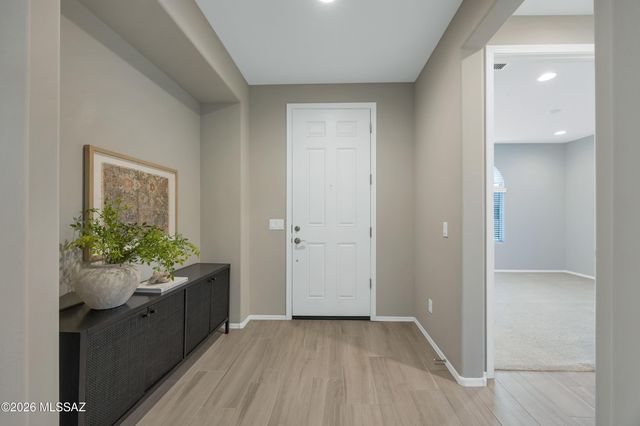 6794 W Cape Royal Place, Marana, AZ 85658