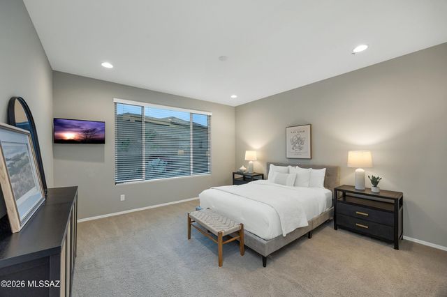 6794 W Cape Royal Place, Marana, AZ 85658