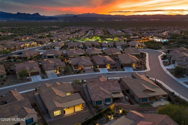 6794 W Cape Royal Place, Marana, AZ 85658