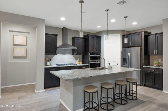 6794 W Cape Royal Place, Marana, AZ 85658