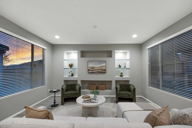 6794 W Cape Royal Place, Marana, AZ 85658