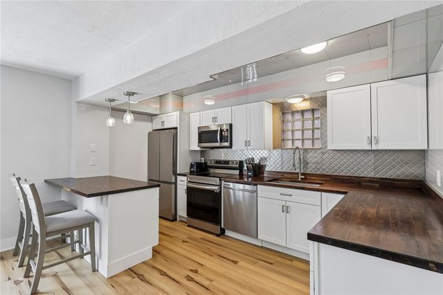 3075 Beechwood Blvd, Squirrel Hill, PA 15217