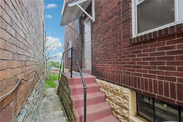 3075 Beechwood Blvd, Squirrel Hill, PA 15217