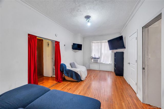 558 Midwood St, Brooklyn, NY 11203