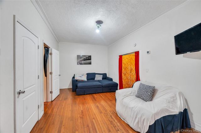 558 Midwood St, Brooklyn, NY 11203