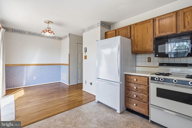 538 CANTERBURY RD, West Norriton, PA 19403