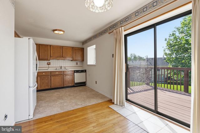 538 CANTERBURY RD, West Norriton, PA 19403