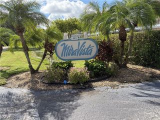 481 Quail Forest BLVD B207, Naples, FL 34105