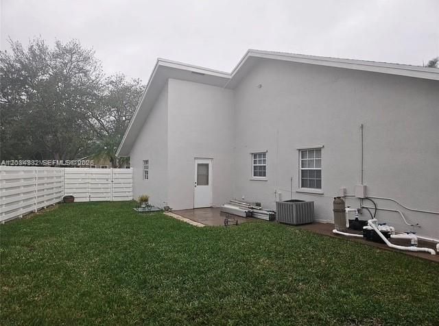 14763 SW 152nd Place, Miami, FL 33196