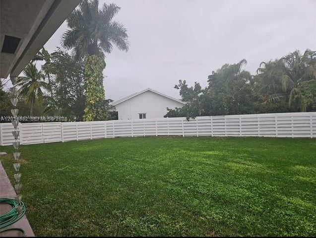 14763 SW 152nd Place, Miami, FL 33196