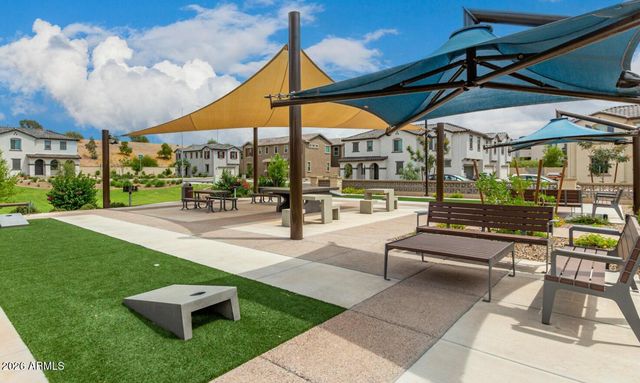 8233 E Juanita Avenue, Mesa, AZ 85209
