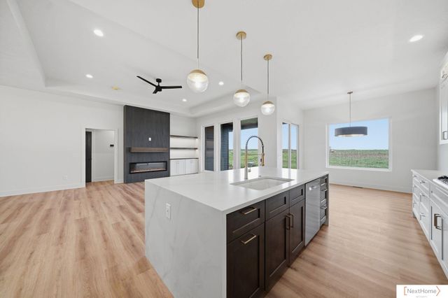 8921 Dragonfly Lane, Lincoln, NE 68526