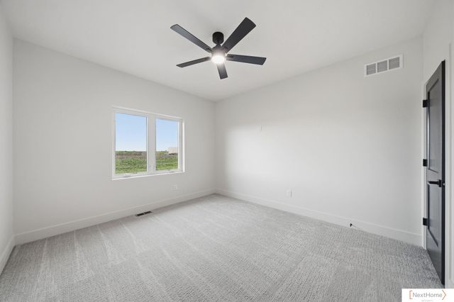 8921 Dragonfly Lane, Lincoln, NE 68526