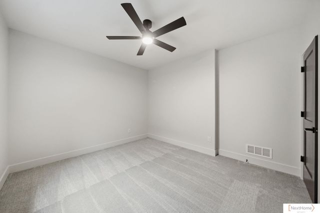 8921 Dragonfly Lane, Lincoln, NE 68526