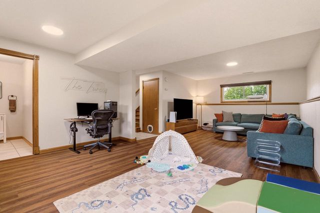 504 Flint STREET, Onalaska, WI 54650