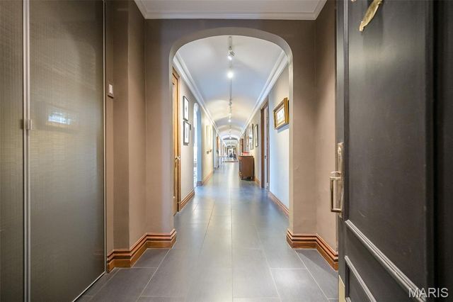 410 N Newstead Avenue 5S, St Louis, MO 63108