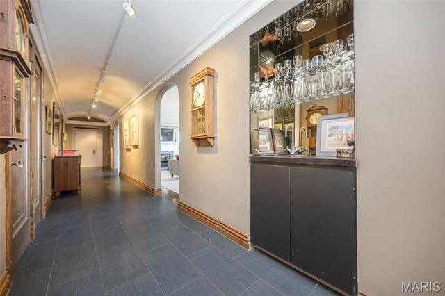 410 N Newstead Avenue 5S, St Louis, MO 63108