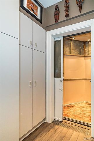 410 N Newstead Avenue 5S, St Louis, MO 63108