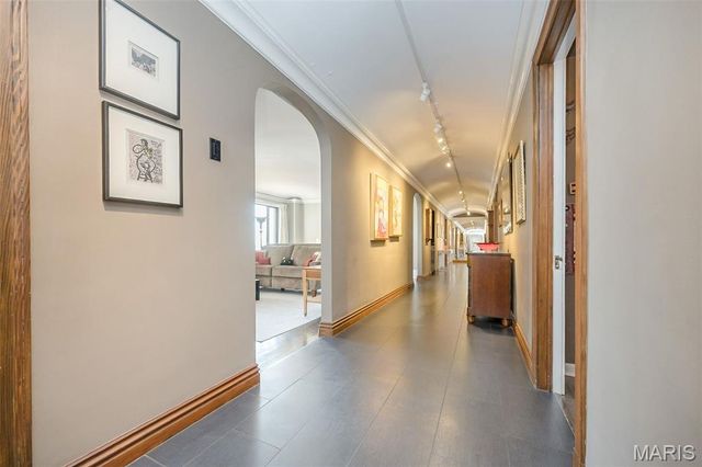 410 N Newstead Avenue 5S, St Louis, MO 63108