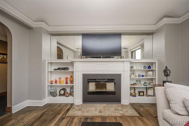 410 N Newstead Avenue 5S, St Louis, MO 63108