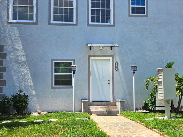 306 TURNER STREET 1, Clearwater, FL 33756
