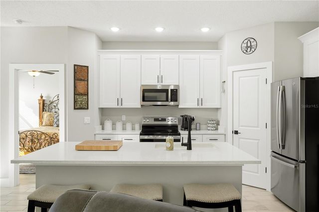 12382 SW 69TH PLACE, Ocala, FL 34481