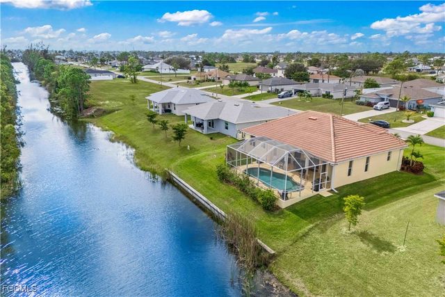 2905 NW 22nd PL, Cape Coral, FL 33993