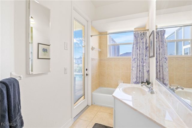 2905 NW 22nd PL, Cape Coral, FL 33993