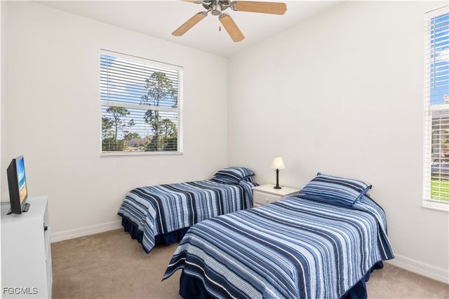 2905 NW 22nd PL, Cape Coral, FL 33993