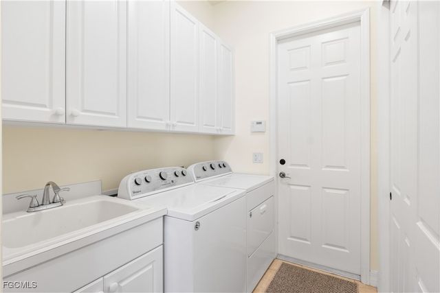 2905 NW 22nd PL, Cape Coral, FL 33993