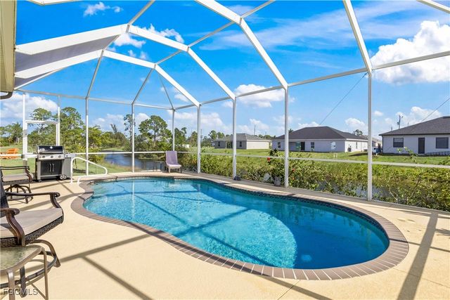 2905 NW 22nd PL, Cape Coral, FL 33993