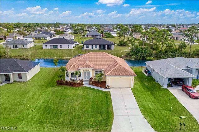 2905 NW 22nd PL, Cape Coral, FL 33993