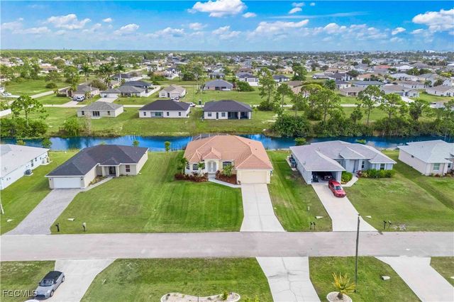 2905 NW 22nd PL, Cape Coral, FL 33993