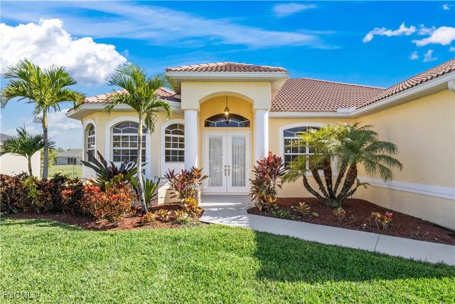 2905 NW 22nd PL, Cape Coral, FL 33993