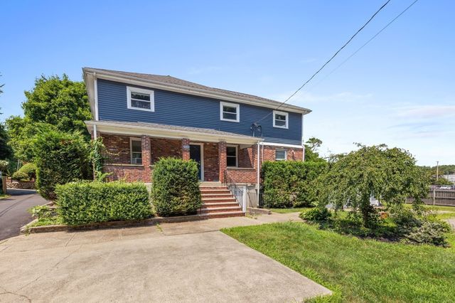 869 Granite St 2, Braintree, MA 02184