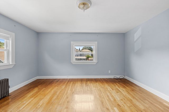869 Granite St 2, Braintree, MA 02184