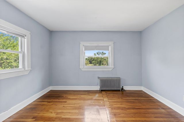 869 Granite St 2, Braintree, MA 02184