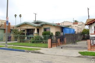 1403 Lemon Avenue, Long Beach, CA 90813