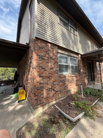 2707 SUMMIT RD A+B RD, Columbia, MO 65203