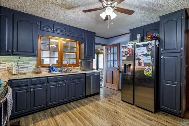 222 Dee Ann Road, Trinity, AL 35673