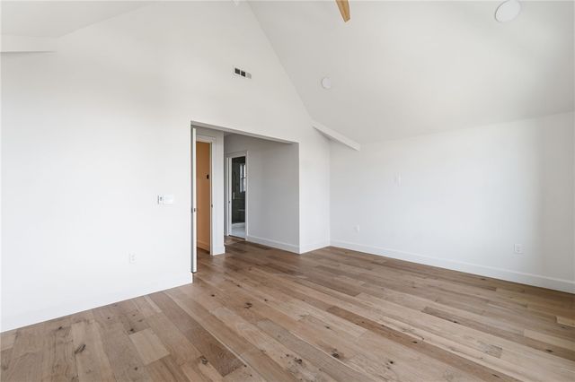 422 SE C Street, Bentonville, AR 72712