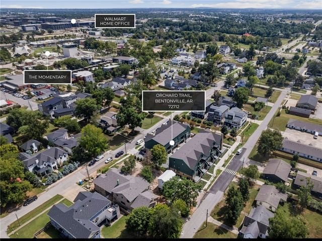 422 SE C Street, Bentonville, AR 72712