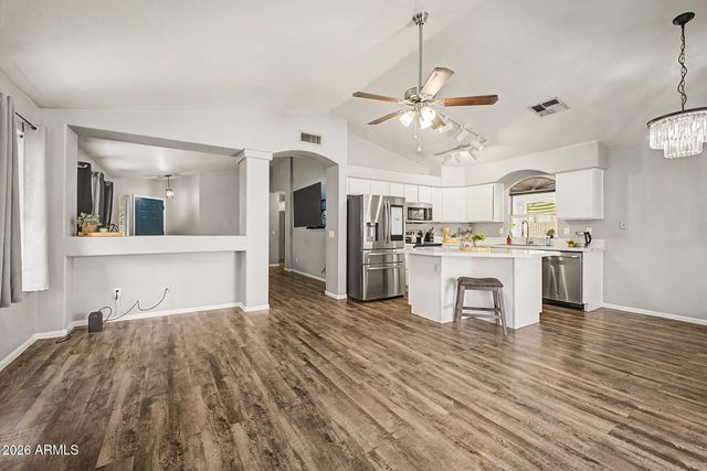 15644 W HAMMOND Drive, Goodyear, AZ 85338
