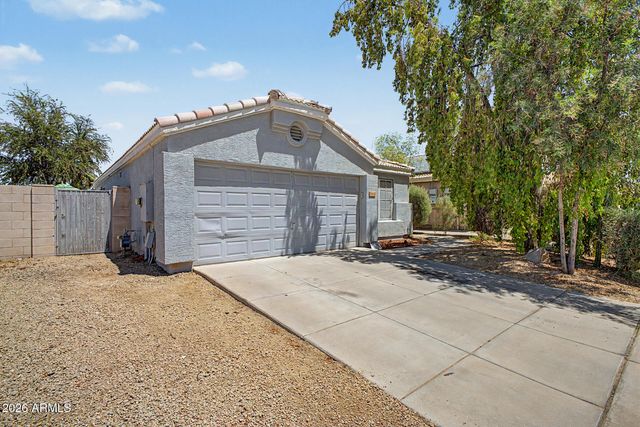 15644 W HAMMOND Drive, Goodyear, AZ 85338