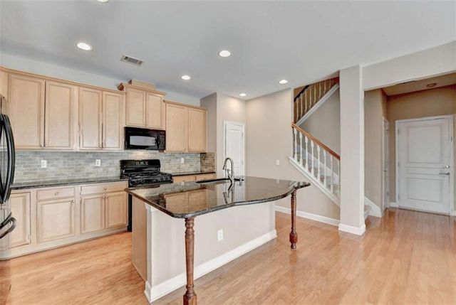 961 Cambron Commons Trace, Suwanee, GA 30024